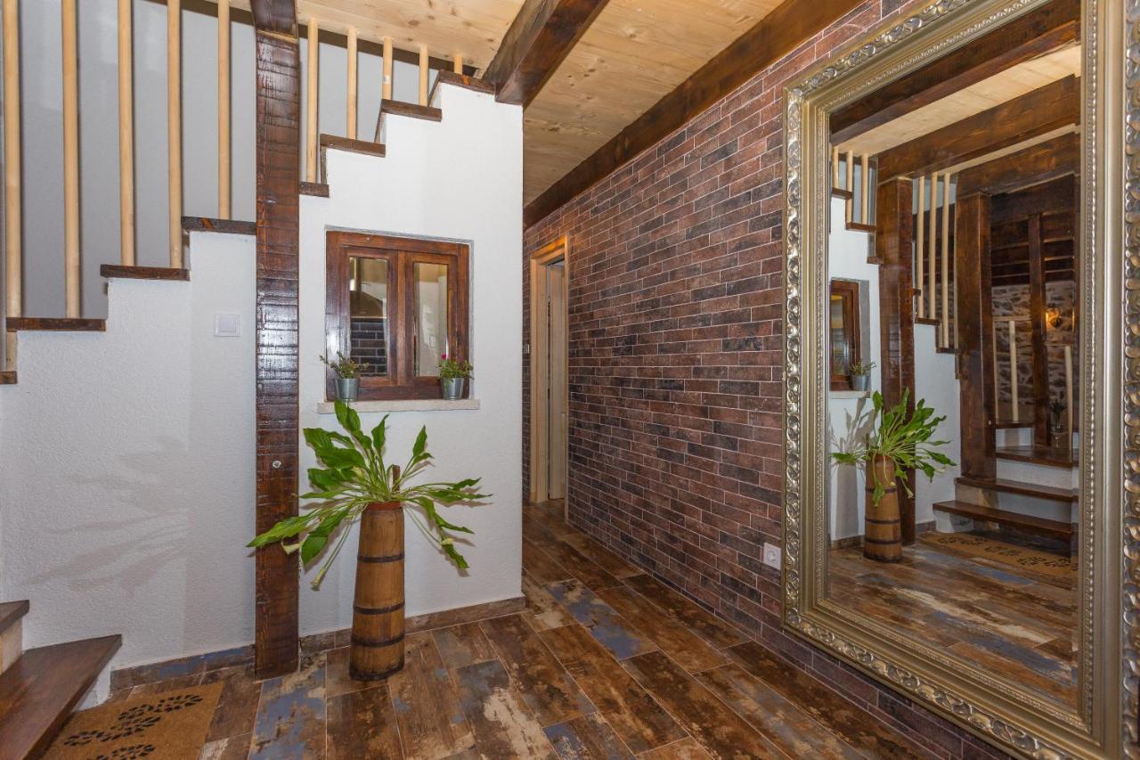 Villa Kuca Za Odmor Joko I Jeka Bogatić Exterior foto