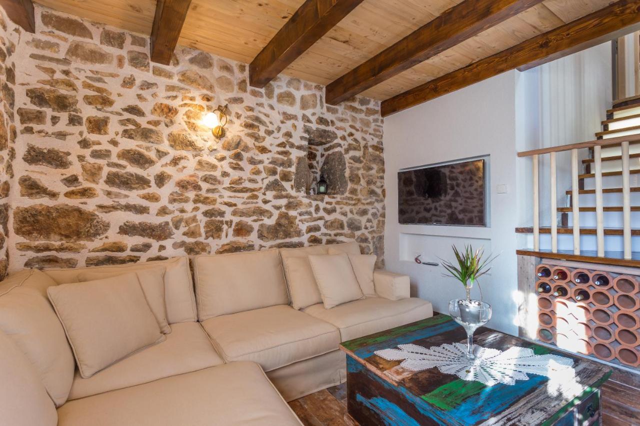Villa Kuca Za Odmor Joko I Jeka Bogatić Exterior foto